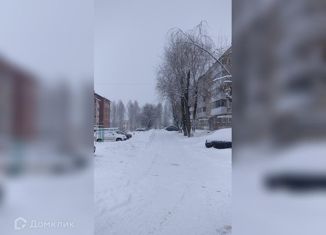 Продаю двухкомнатную квартиру, 47 м2, село Бершеть, улица Ленина, 12