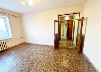 Продажа двухкомнатной квартиры, 40.6 м2, Владивосток, улица Никифорова, 45