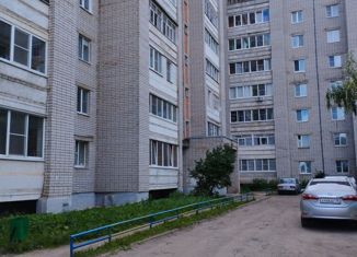 Продажа 2-комнатной квартиры, 50 м2, Ярославская область, Октябрьская улица, 43