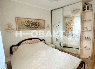Продается 2-комнатная квартира, 57 м2, Новосибирск, улица Грибоедова, 34, метро Речной вокзал