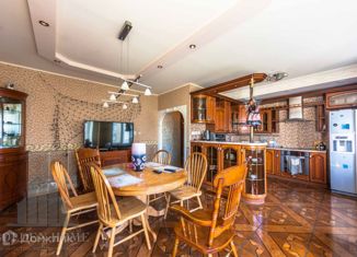 Аренда 5-комнатной квартиры, 170 м2, Санкт-Петербург, Морская набережная, 37к2, Василеостровский район