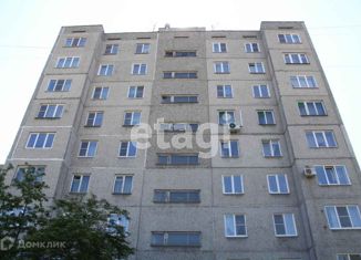 Продажа двухкомнатной квартиры, 50.7 м2, Шадринск, улица Ленина, 140