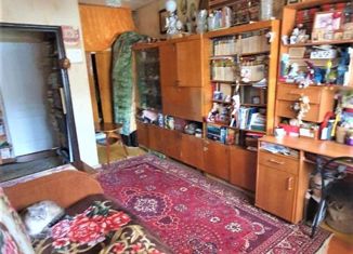 Продаю 3-ком. квартиру, 59 м2, город Семилуки, улица Чапаева, 60