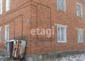 Трехкомнатная квартира на продажу, 51 м2, село Березовка, Совхозная улица, 3