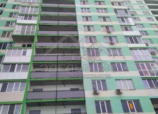 Продам трехкомнатную квартиру, 100 м2, Саратов, Усть-Курдюмская улица, 29, ЖК Изумрудный