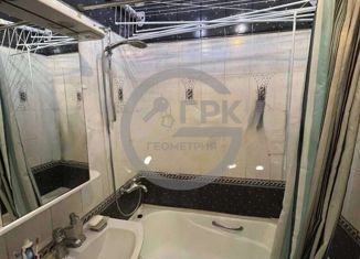 Продаю 2-ком. квартиру, 41 м2, Москва, Кантемировская улица, 7, метро Кантемировская