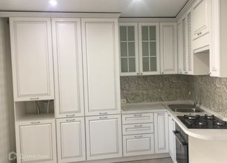 Продам двухкомнатную квартиру, 70 м2, Чебоксары, улица Академика РАН Х.М. Миначева, 25, жилой район Северо-Западный