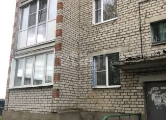 Продаю двухкомнатную квартиру, 41.6 м2, Задонск, Советская улица, 48А