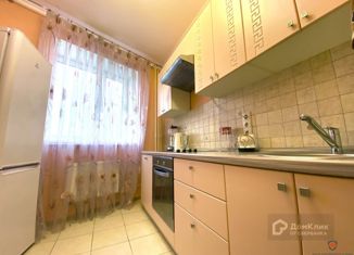 Продаю 2-ком. квартиру, 62 м2, Домодедово, улица Гагарина, 45