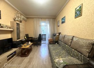 Продажа 4-комнатной квартиры, 88 м2, Ростовская область, улица Платова, 74
