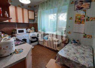 Продаю 2-комнатную квартиру, 65.3 м2, село Горьковка, Молодёжная улица, 15