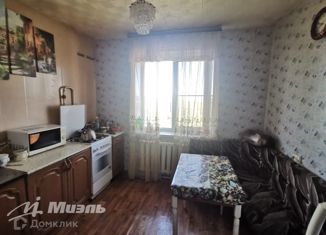 Продаю 2-ком. квартиру, 50.7 м2, Ливны, Октябрьская улица, 29