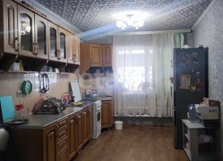 Продажа 3-комнатной квартиры, 120 м2, Астраханская область, площадь Артёма Сергеева, 10