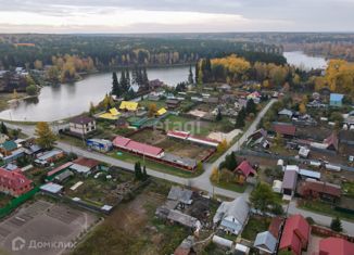 Продаю земельный участок, 20.2 сот., деревня Чёрная Речка, Центральная улица