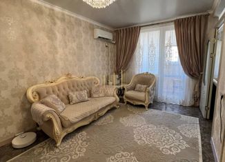 Продаю 4-комнатную квартиру, 110 м2, Анапа, Крестьянская улица, 27к2