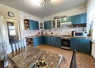 Продажа трехкомнатной квартиры, 87 м2, Аксай, улица Вартанова, 14