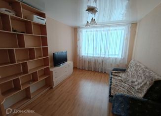 Продам 3-комнатную квартиру, 57 м2, Ярославская область, Карякинская улица, 45