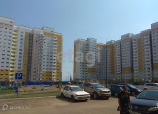 Продаю 2-ком. квартиру, 52.7 м2, Красноярск, Ольховая улица, 6, ЖК Нанжуль-Солнечный