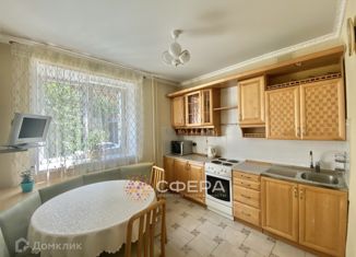 Продам 3-комнатную квартиру, 85 м2, Новосибирск, улица Чаплыгина, 98, метро Площадь Ленина