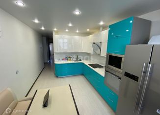 Сдаю трехкомнатную квартиру, 85.3 м2, Владивосток, улица Черняховского, 9, ЖК Молодёжный