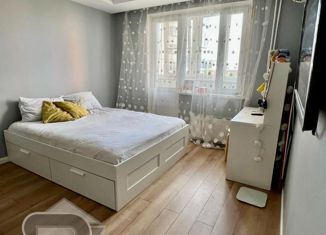 Продам 1-ком. квартиру, 38 м2, Москва, 1-й Очаковский переулок, 1, 1-й Очаковский переулок
