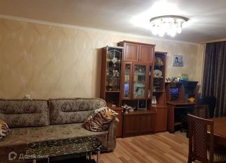 Продам 2-комнатную квартиру, 47 м2, Самара, Днепровская улица, 3, метро Советская