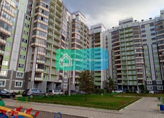 Продается двухкомнатная квартира, 62.6 м2, Красноярск, Советский район, проспект 60 лет Образования СССР, 62А