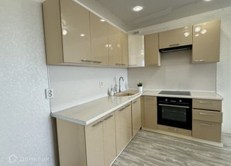 Продам 2-ком. квартиру, 55 м2, Республика Башкортостан, Весенняя улица, 1