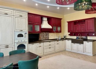 Сдается таунхаус, 140 м2, деревня Нефедьево, улица Воинской Славы, 8