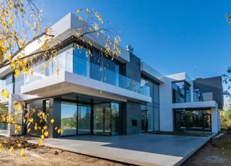 Продаю дом, 950 м2, деревня Захарово