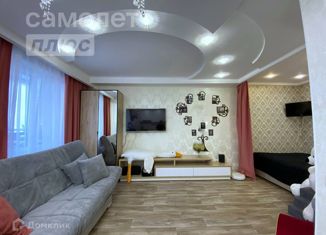 Продается однокомнатная квартира, 37.7 м2, Новочебоксарск, улица 10-й Пятилетки, 5Г