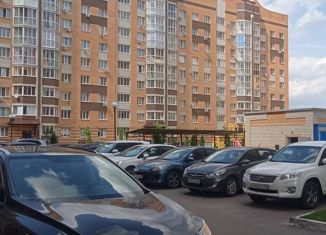 Продажа 3-ком. квартиры, 82 м2, деревня Красненькая, Совхозная улица, 210к4