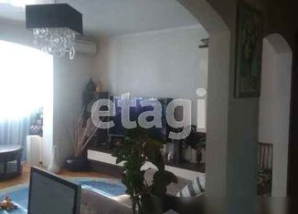 Продажа 4-ком. квартиры, 96.5 м2, Краснодар, микрорайон Энка (имени Маршала Жукова), улица Александра Покрышкина, 22