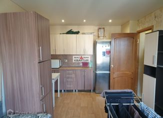 Продаю двухкомнатную квартиру, 34 м2, Смоленск, улица Багратиона, 65, Ленинский район