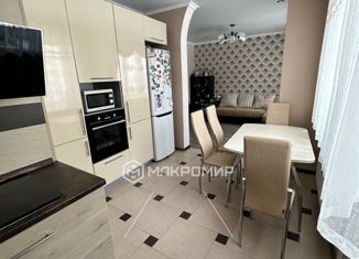 Продается 2-ком. квартира, 84.2 м2, Брянск, Степная улица, 9