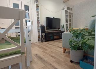 Продаю трехкомнатную квартиру, 57 м2, Нижний Новгород, улица Ярошенко, 11, улица Ярошенко