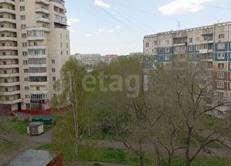 Продаю двухкомнатную квартиру, 43.2 м2, Кемеровская область, улица Новоселов, 46
