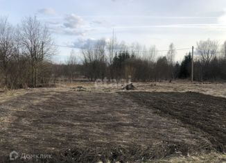 Участок на продажу, 10 сот., деревня Луг
