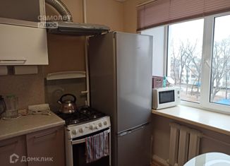 Продается 3-комнатная квартира, 40.5 м2, село Алкино-2, Центральная улица, 3