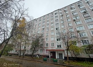 Продается 1-комнатная квартира, 32.4 м2, Москва, улица Исаковского, 8к2, район Строгино