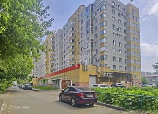 Продам трехкомнатную квартиру, 74 м2, Омская область, улица Арнольда Нейбута, 14