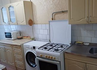 4-ком. квартира на продажу, 71.2 м2, Чайковский, улица Ленина, 39