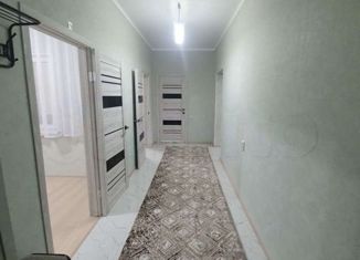 Продам трехкомнатную квартиру, 88 м2, Миллерово, улица Декабристов, 4А/1к2