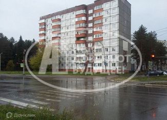 Продается 1-ком. квартира, 32 м2, Добрянка, Советская улица, 92