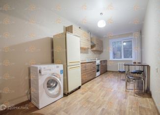 Сдаю 2-комнатную квартиру, 74 м2, Ставрополь, улица 45-я Параллель, 11/2, микрорайон № 34