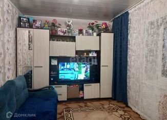 2-комнатная квартира на продажу, 37.9 м2, посёлок Мирный, улица Труда, 8