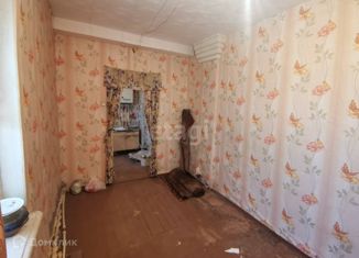 Продажа 2-ком. квартиры, 44.1 м2, Боровичи, улица Горького, 18