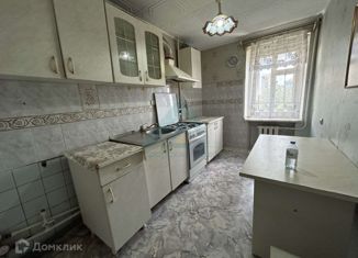 Продается трехкомнатная квартира, 62 м2, Оренбург, Туркестанская улица, 41