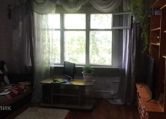 Продается 2-комнатная квартира, 43 м2, поселок городского типа Свеча, улица Конева, 22