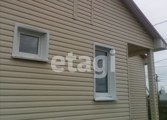 Продаю дом, 33 м2, рабочий посёлок Нововаршавка, 3-я Озёрная улица, 26